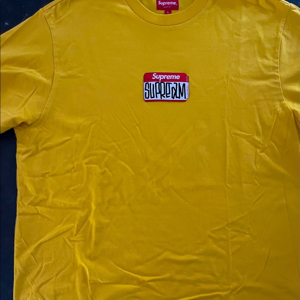 Supreme T-shirt